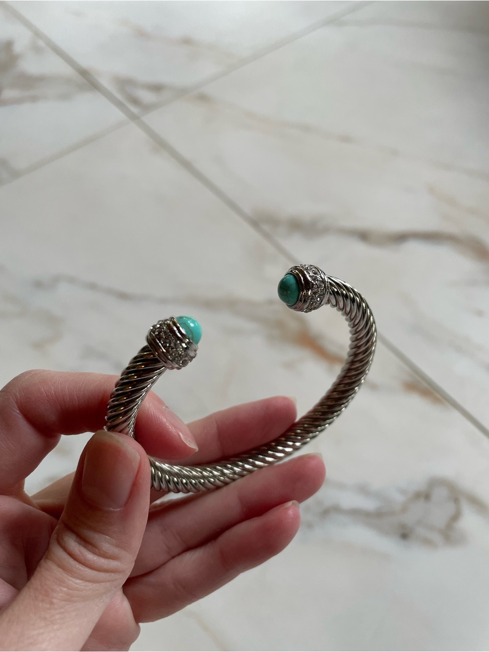 Cable bracelet
